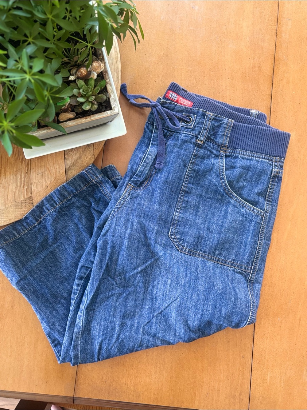 Faded Glory Blue Cropped Elastic-Waist Denim Joggers